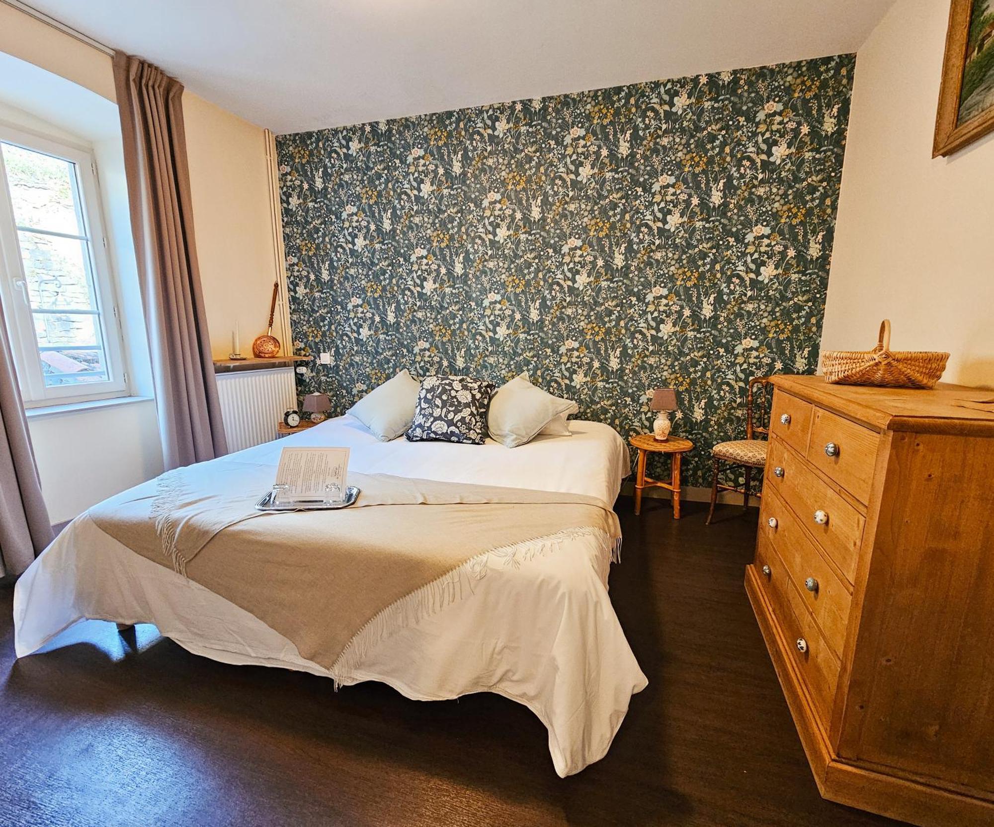 Auberge De Chanteuges Exteriör bild